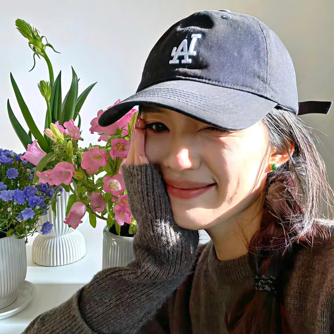 春闺三凤